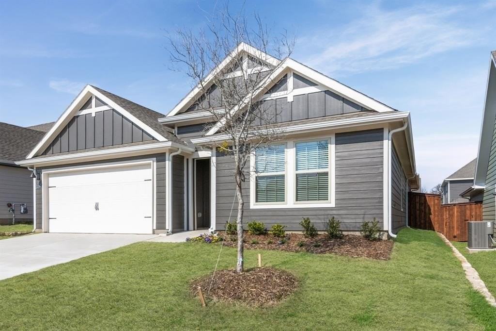 13197 Enclave Pkwy - Photo 3 of 40