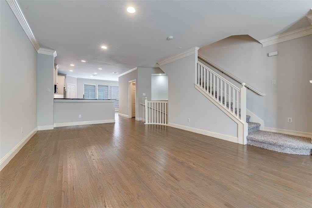 3471 Howell St - Photo 6 of 29