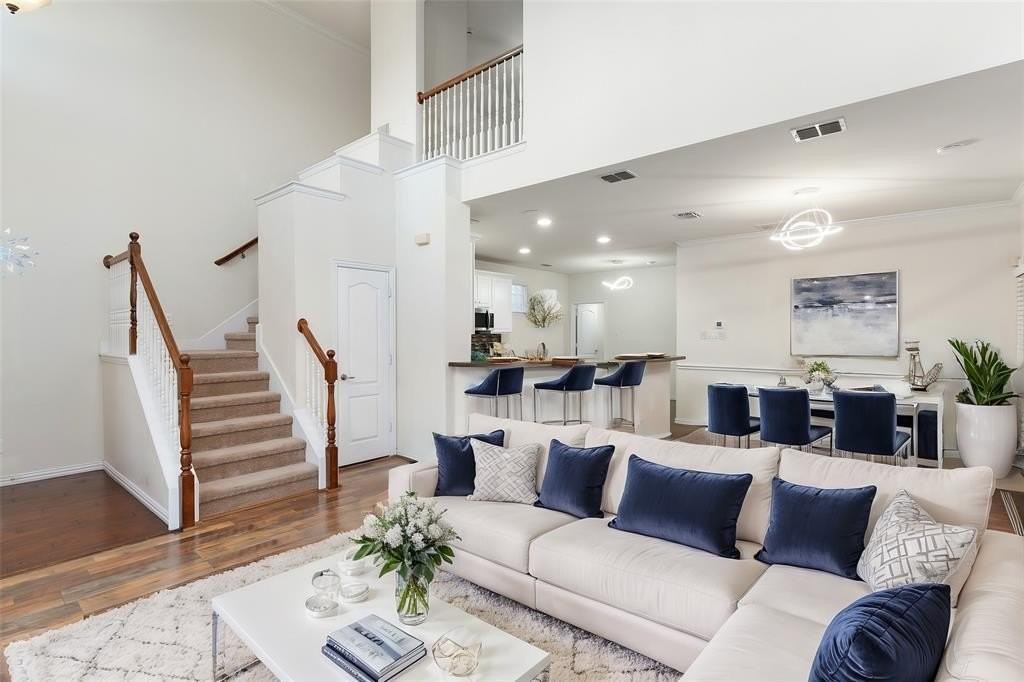 7113 Occidental Rd - Photo 6 of 35