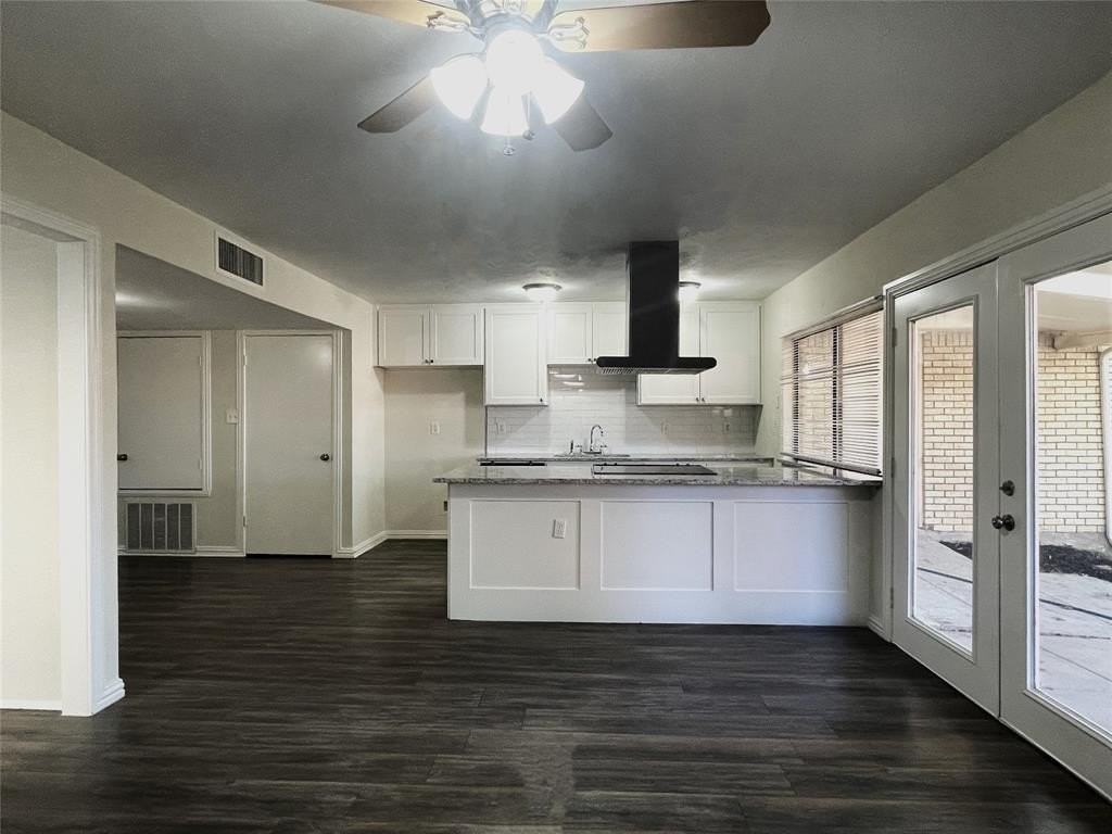 5608 Terry St - Photo 6 of 19