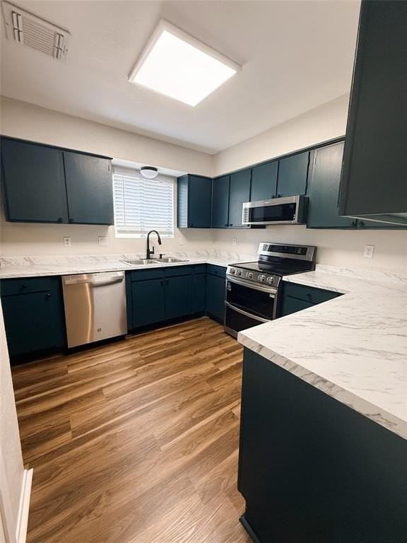 841 Annapolis Dr - Photo 5 of 28