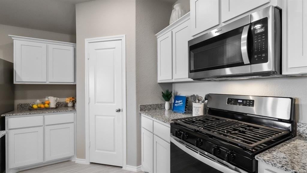 8452 Beltmill Pkwy - Photo 6 of 36