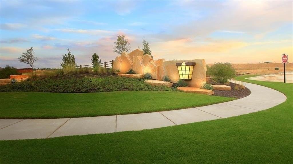 1803 Buckeye Ln - Photo 5 of 27