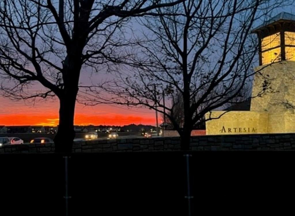 1301 Jennings Ct - Photo 6 of 8