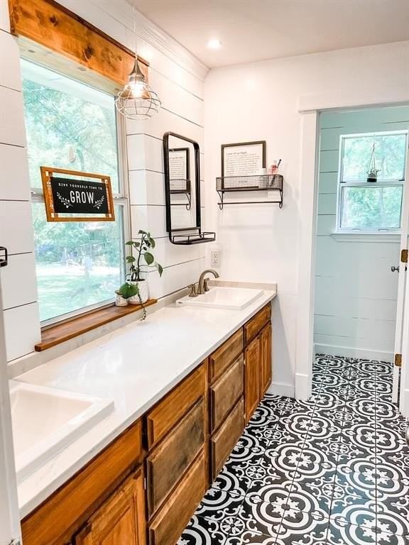 9017 Conway Rd - Photo 7 of 16