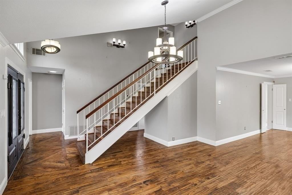 1309 N Trail Dr - Photo 6 of 40