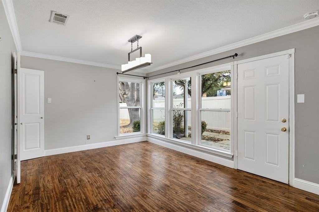 1309 N Trail Dr - Photo 7 of 40