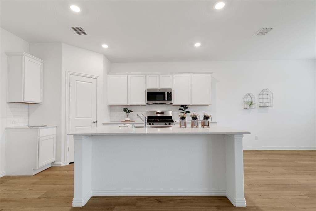 3025 Riddler Way - Photo 6 of 30