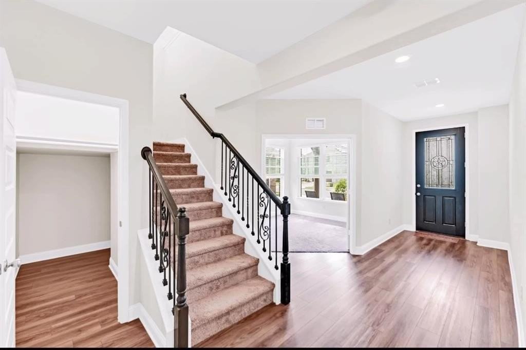 3633 Keechi Creek Dr - Photo 3 of 6