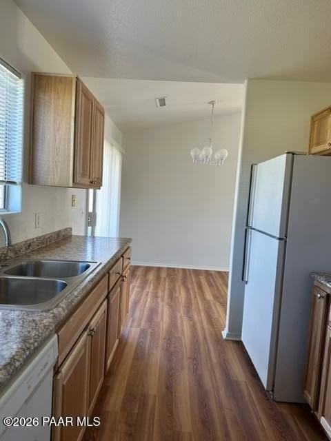 4624 N Tonto Way - Photo 4 of 10