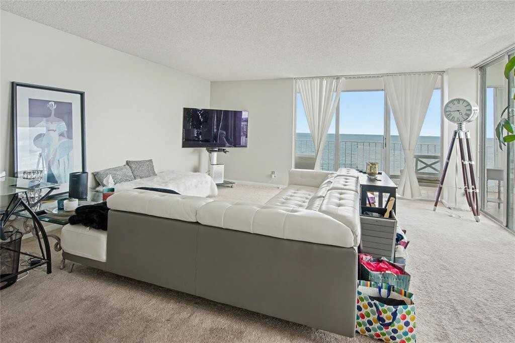 1010 S Ocean Blvd #1601 - Photo 7 of 20