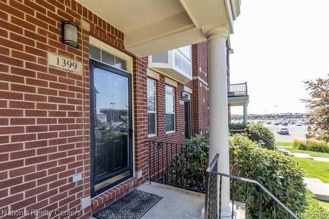 1399 Raliegh Pl - Photo 3 of 21