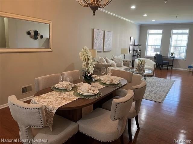 1399 Raliegh Pl - Photo 4 of 21