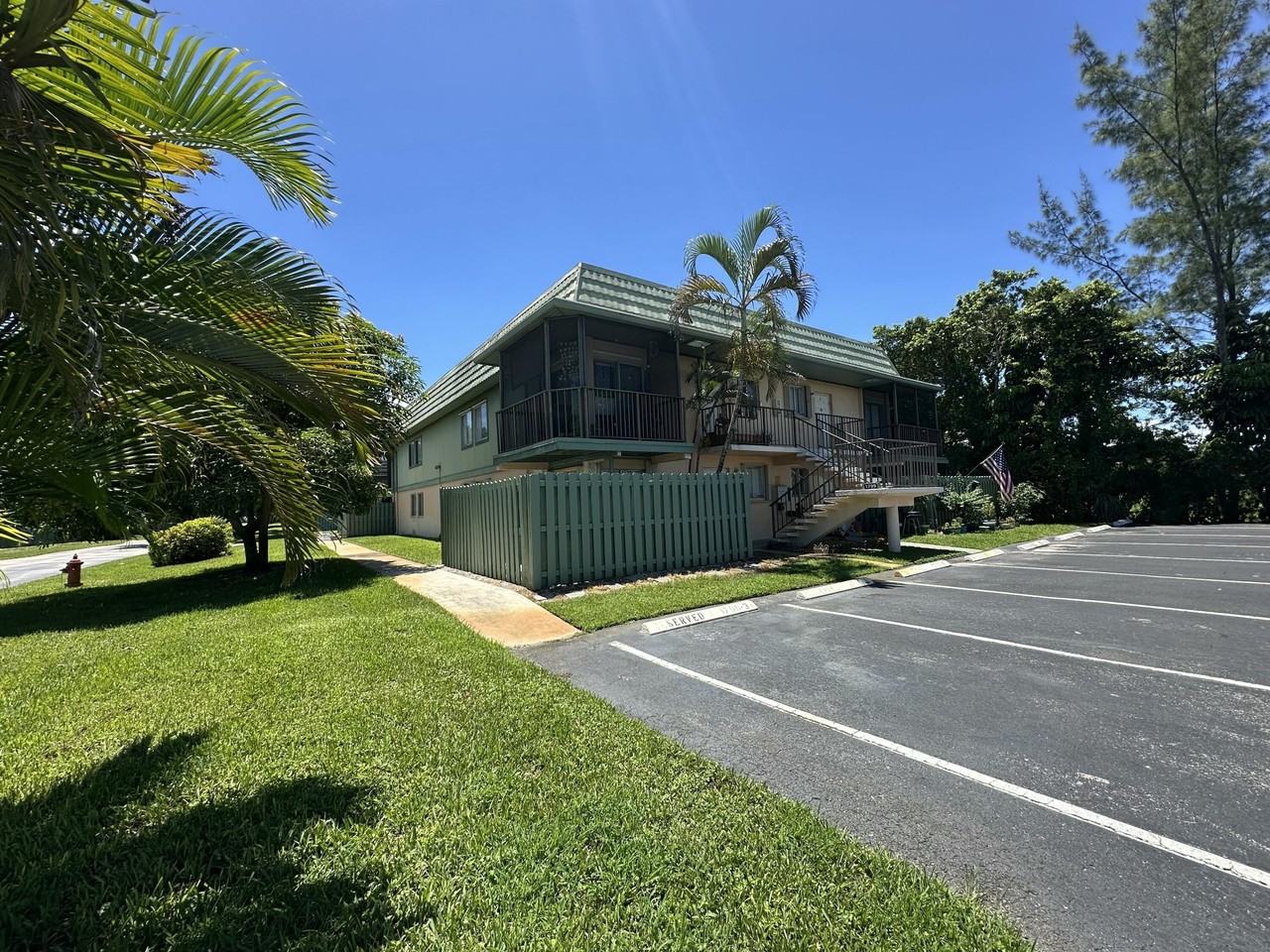 1799 Fairview Villas Dr #1 - Photo 3 of 24