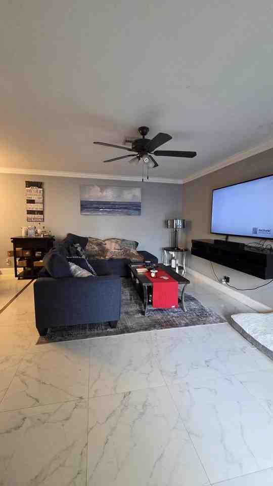 4 Crossings Cir #B - Photo 2 of 10