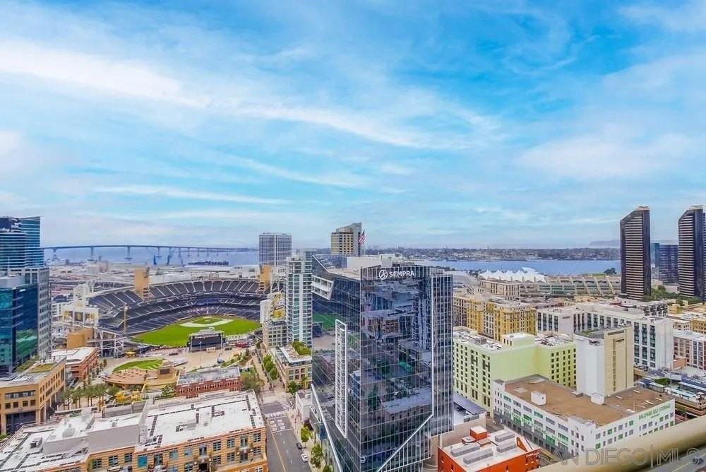 800 The Mark Ln Unit 2801 #2801 - Photo 2 of 50