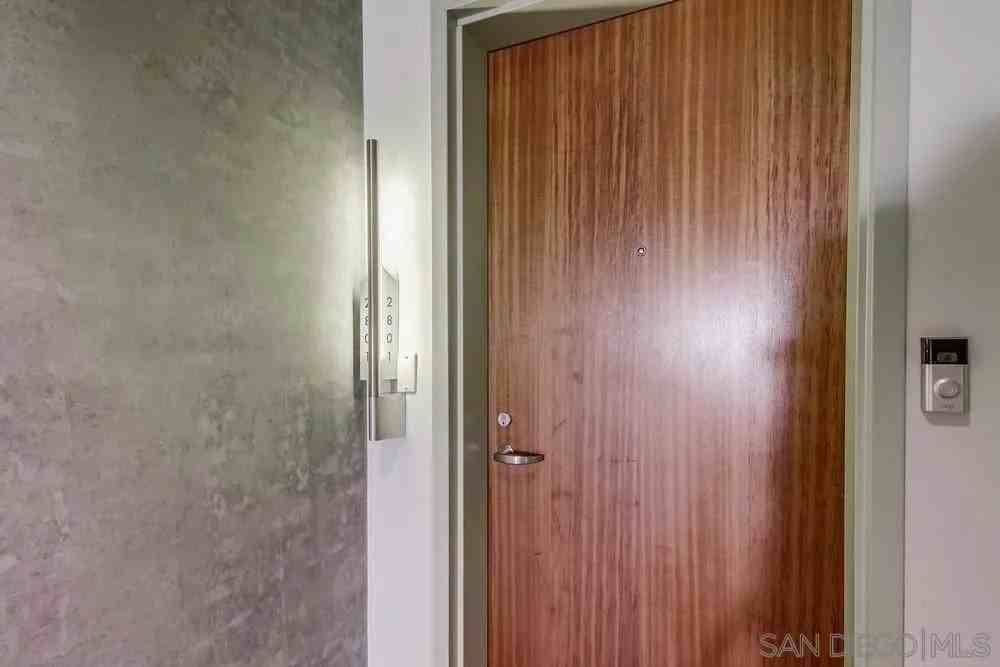 800 The Mark Ln Unit 2801 #2801 - Photo 3 of 50