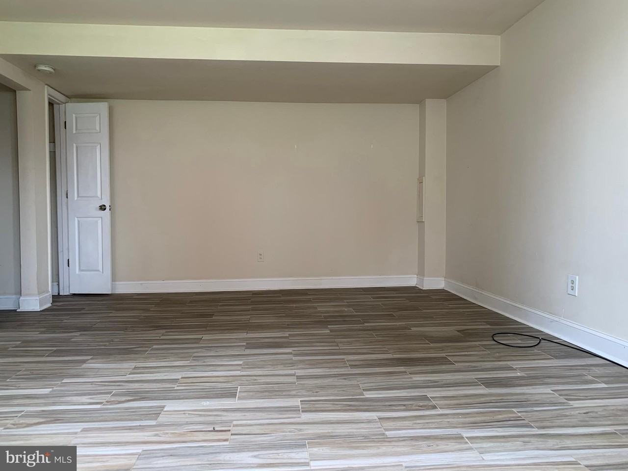 4225 Elsa Ter Unit B #B - Photo 2 of 4