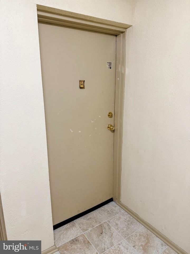 5 Suntop Ct #T1 - Photo 2 of 14