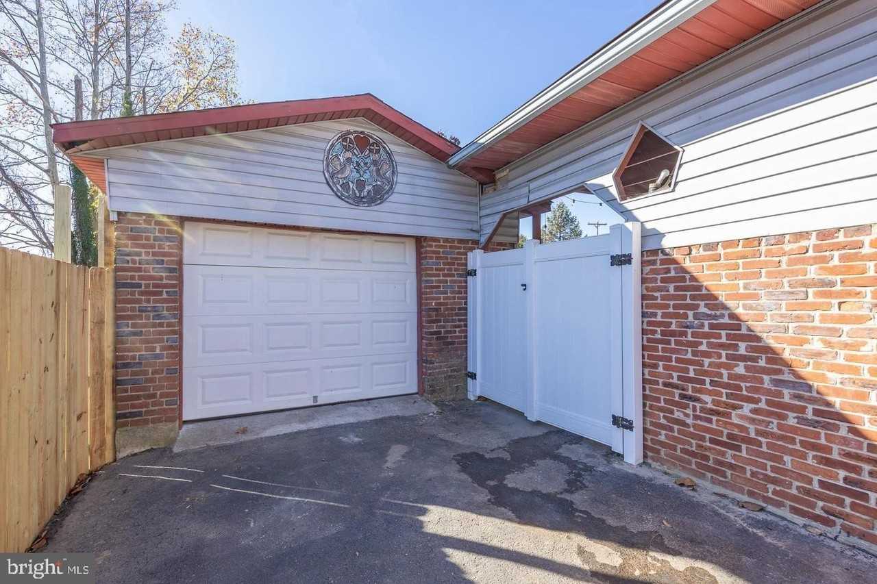 608 Bethel Ave - Photo 2 of 28