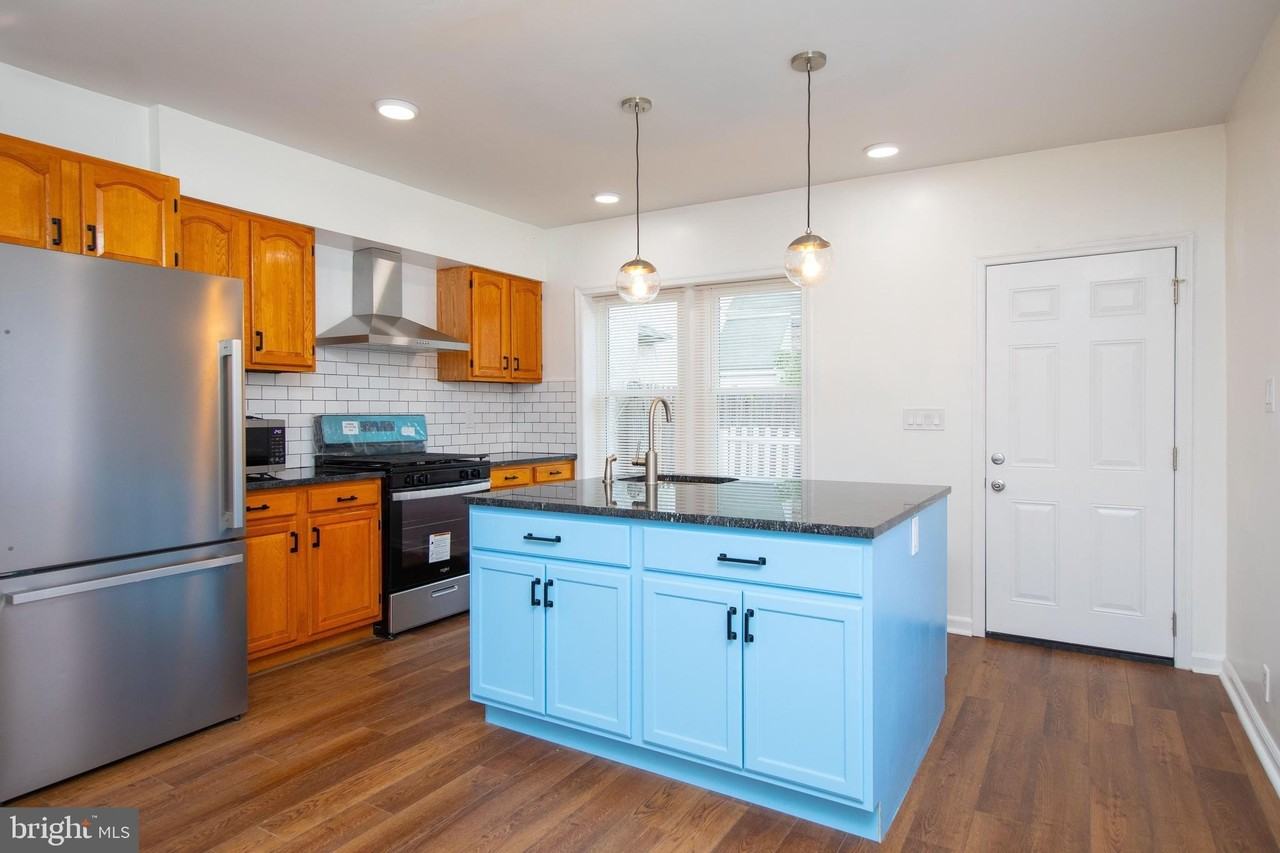 204 S Chestnut St Apt D #D - Photo 2 of 32