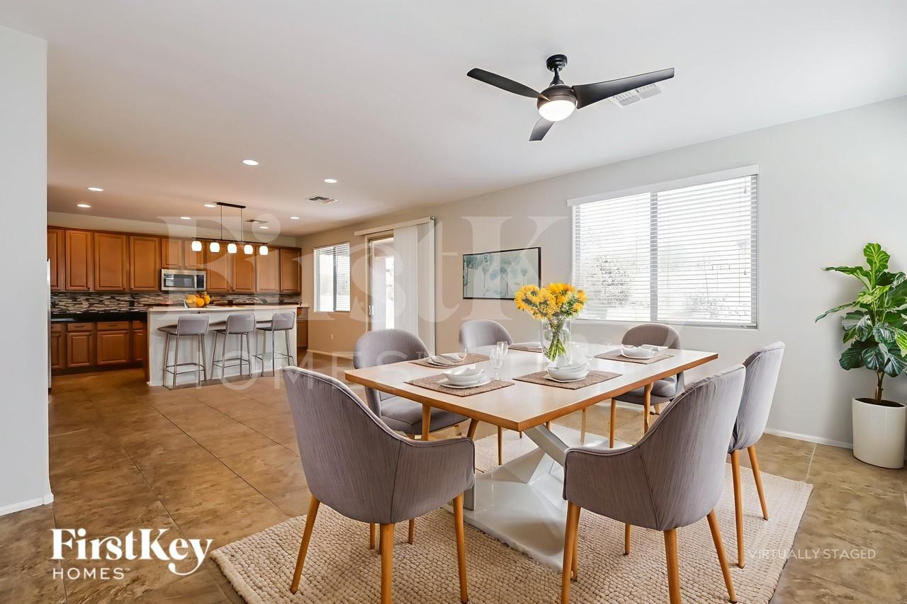 10463 S Cutting Horse Dr - Photo 6 of 18