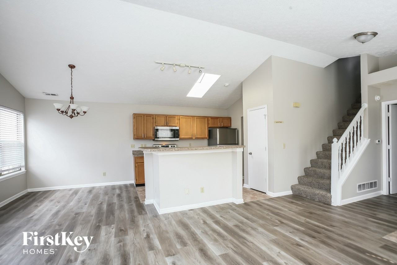 5640 Orchardgrass Ln - Photo 5 of 15