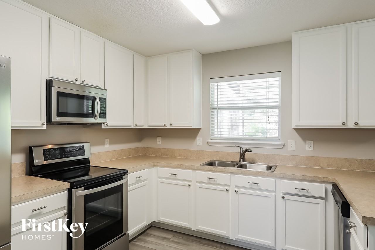 2954 Ravine Hill Dr - Photo 6 of 15