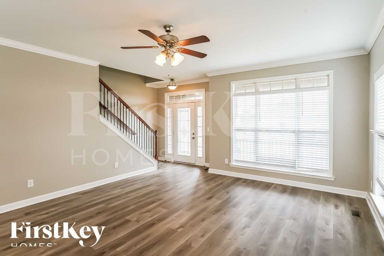 448 Marble Ct - Photo 4 of 15