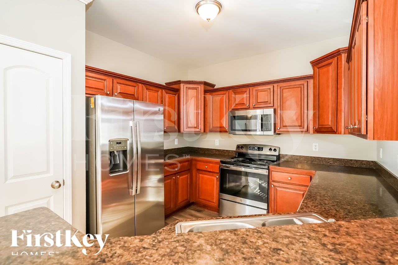 448 Marble Ct - Photo 5 of 15