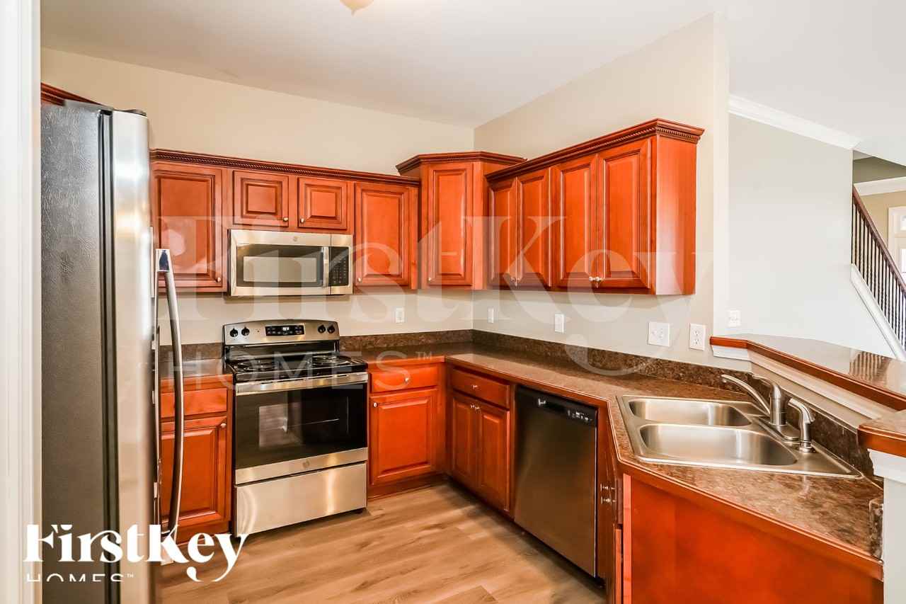 448 Marble Ct - Photo 6 of 15