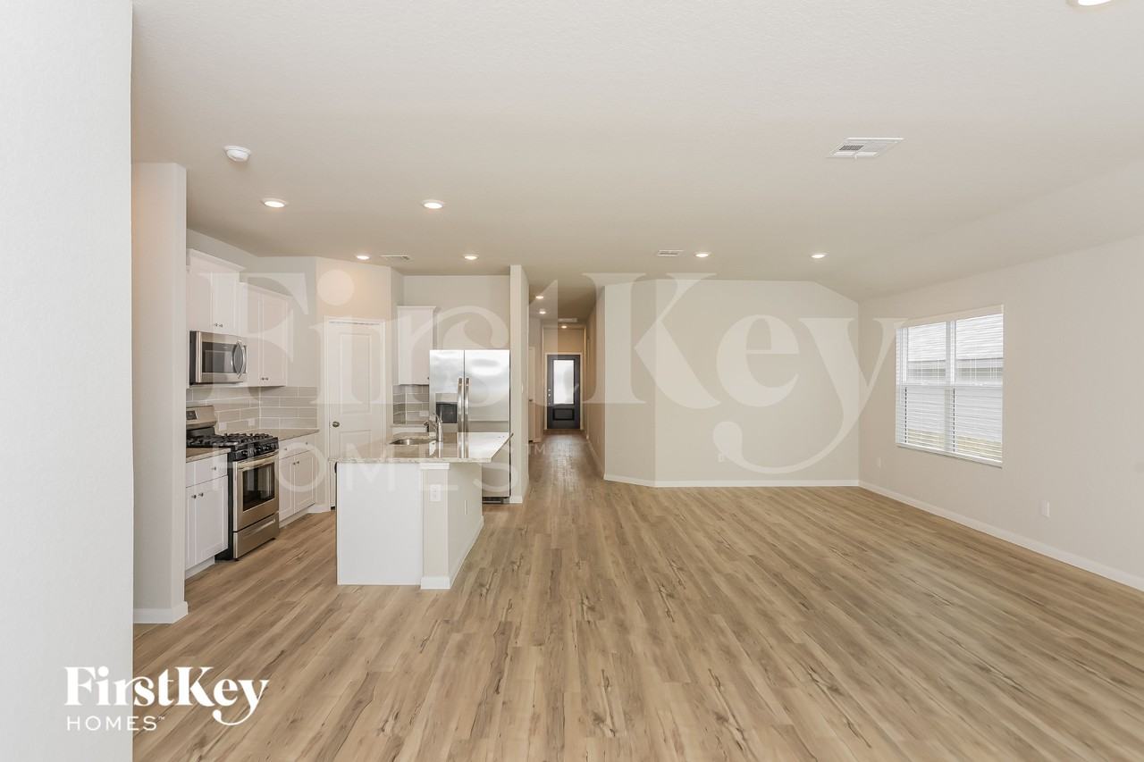 31773 Untrodden Way - Photo 3 of 15