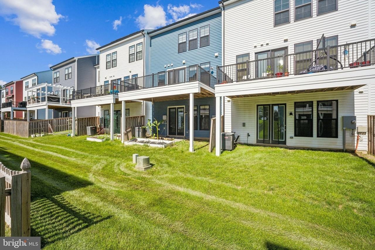 25443 Hartland Orchard Ter - Photo 2 of 15