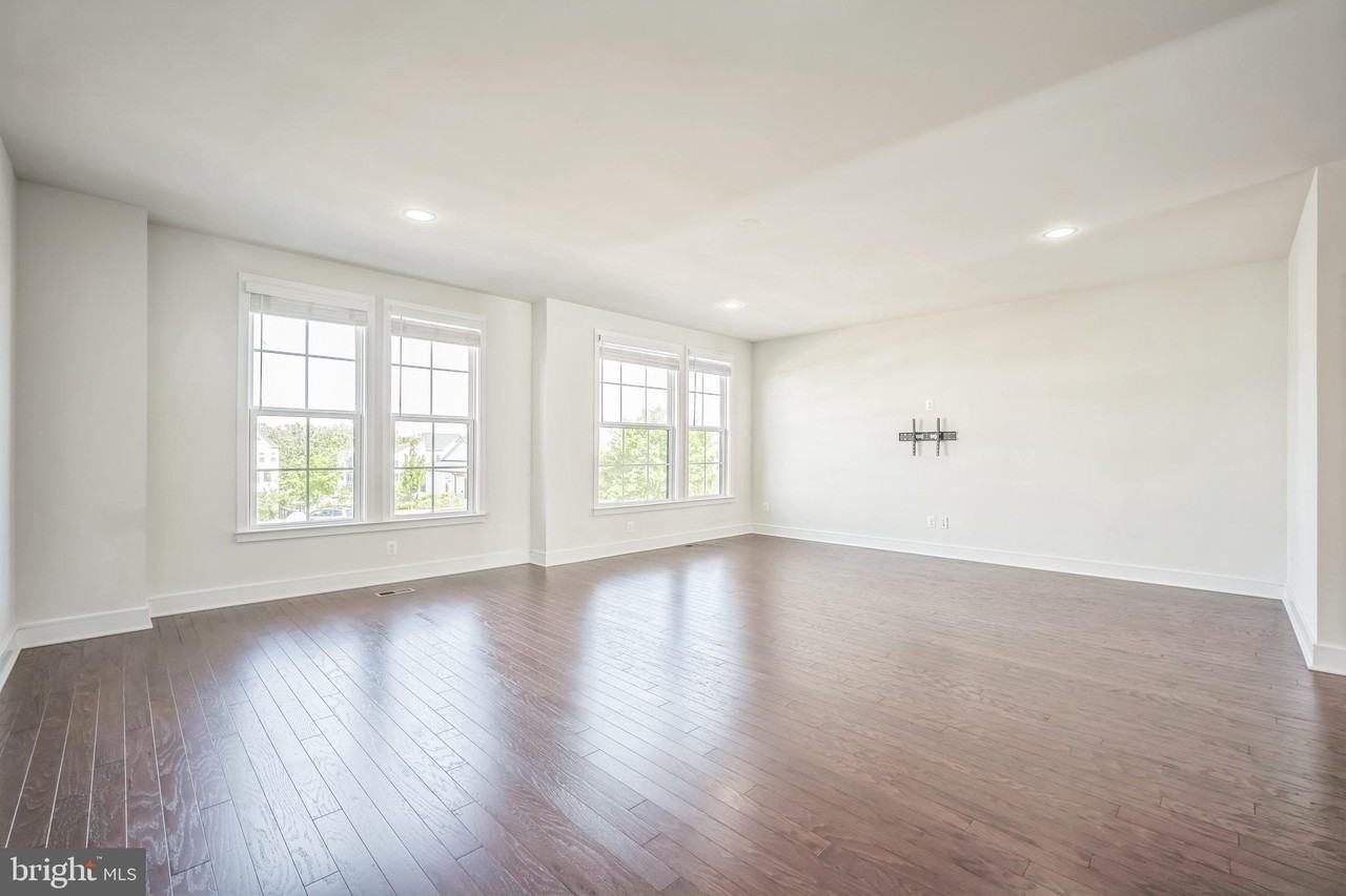 25443 Hartland Orchard Ter - Photo 6 of 15