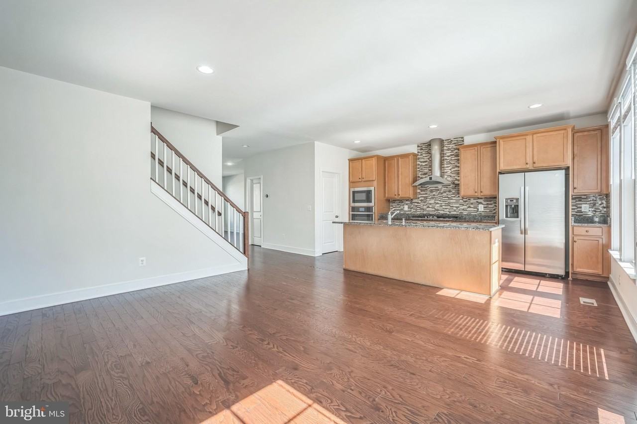 25443 Hartland Orchard Ter - Photo 7 of 15