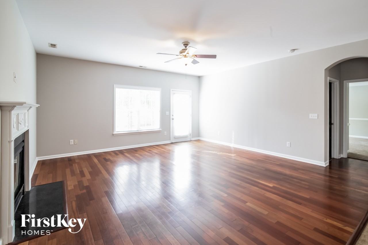 280 Sweet Alyssum Dr - Photo 3 of 15