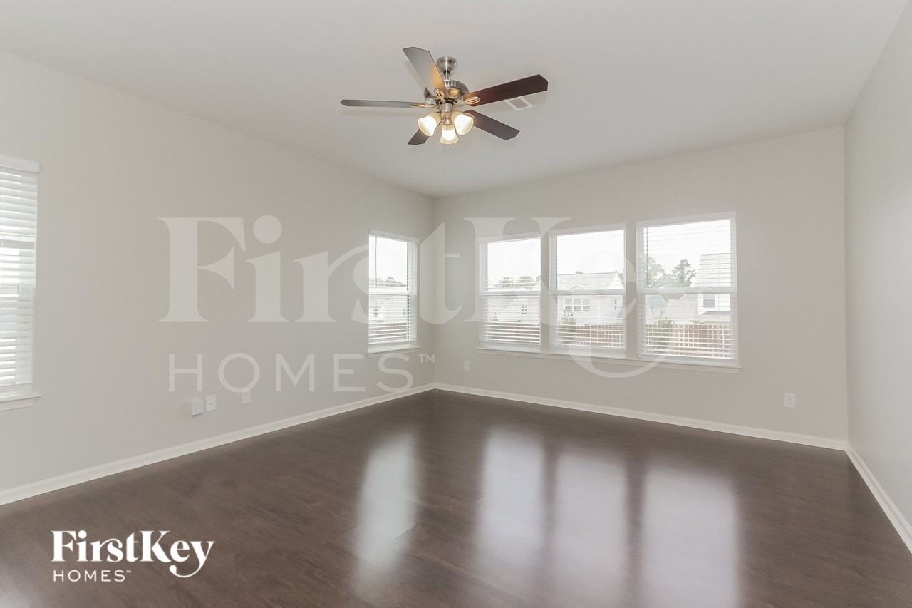 174 Fesperman Cir - Photo 3 of 15