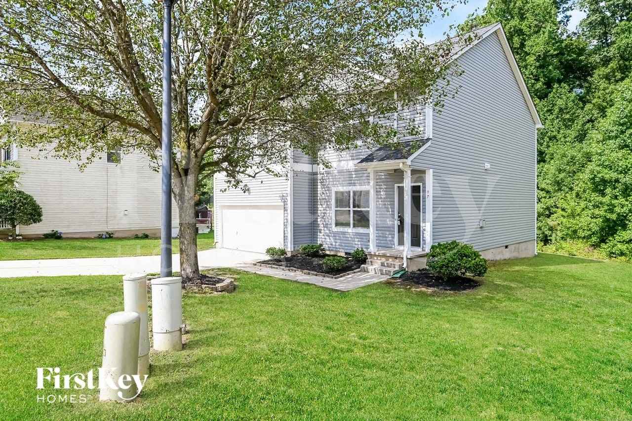 97 Poplar Woods Dr - Photo 2 of 15