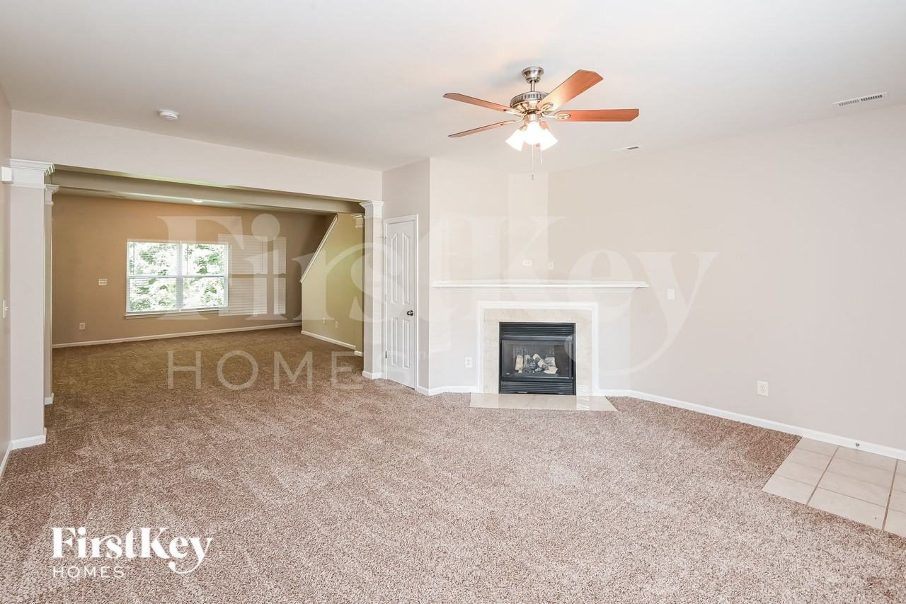 97 Poplar Woods Dr - Photo 5 of 15