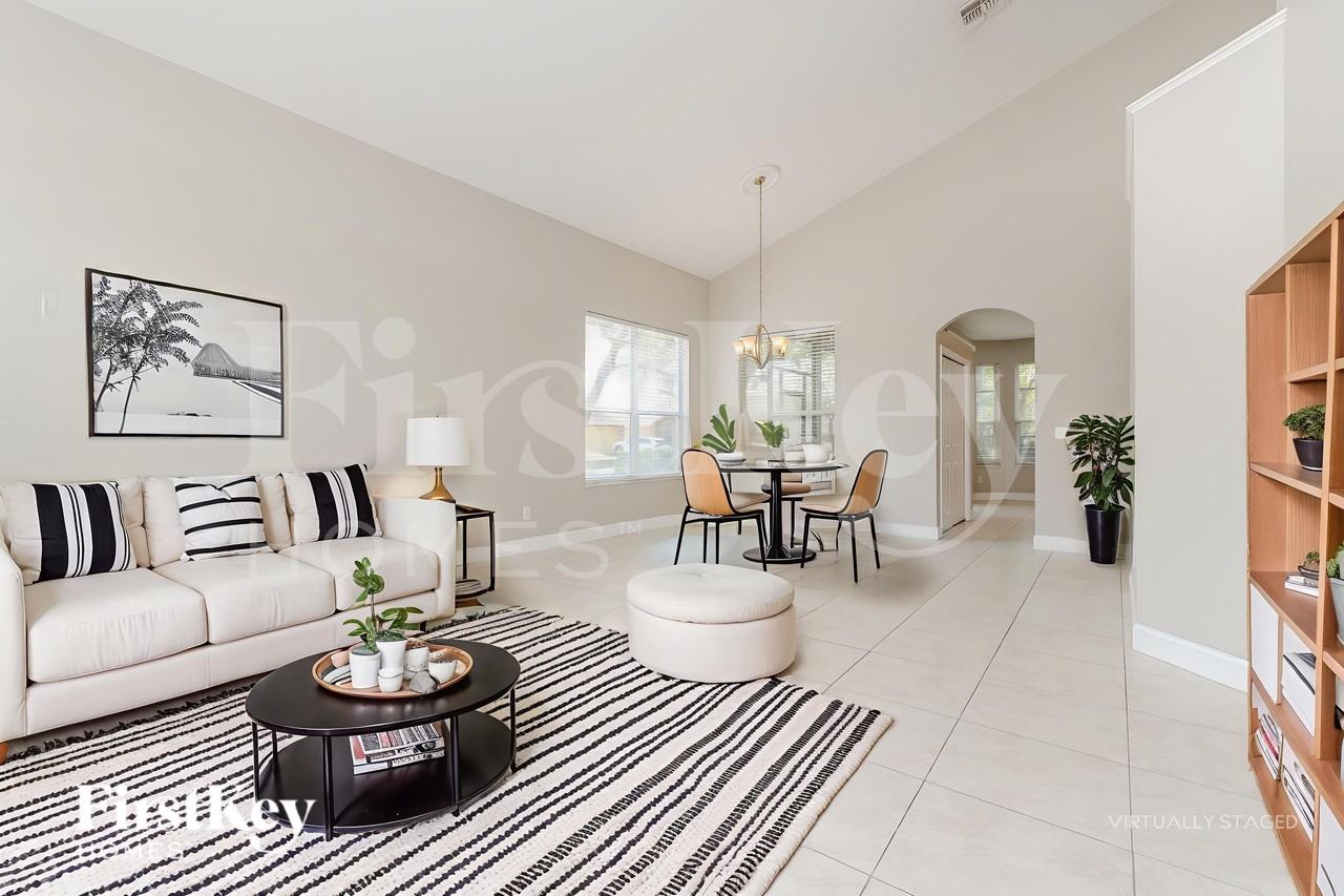 4760 High Oak Ct - Photo 3 of 19