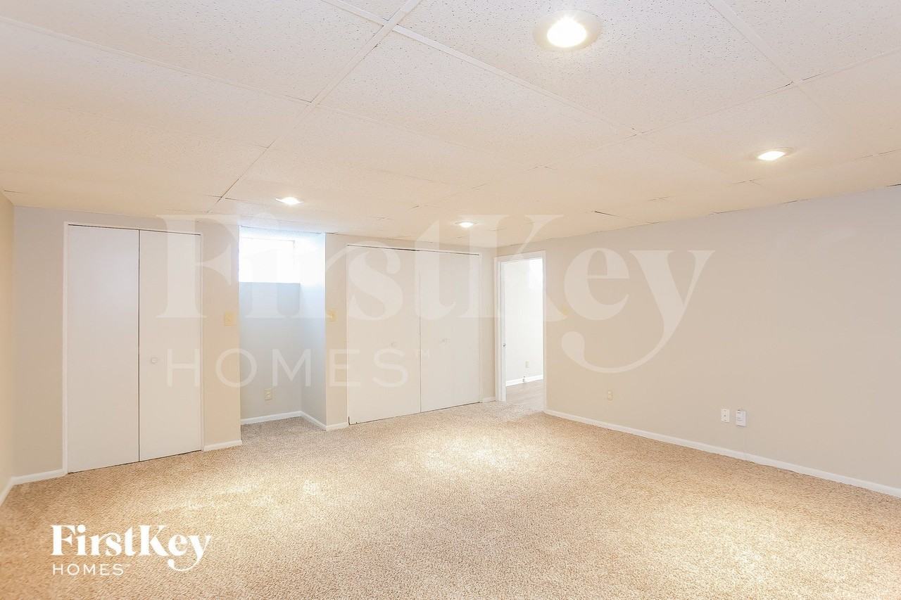 9707 E 79th Ter - Photo 7 of 15