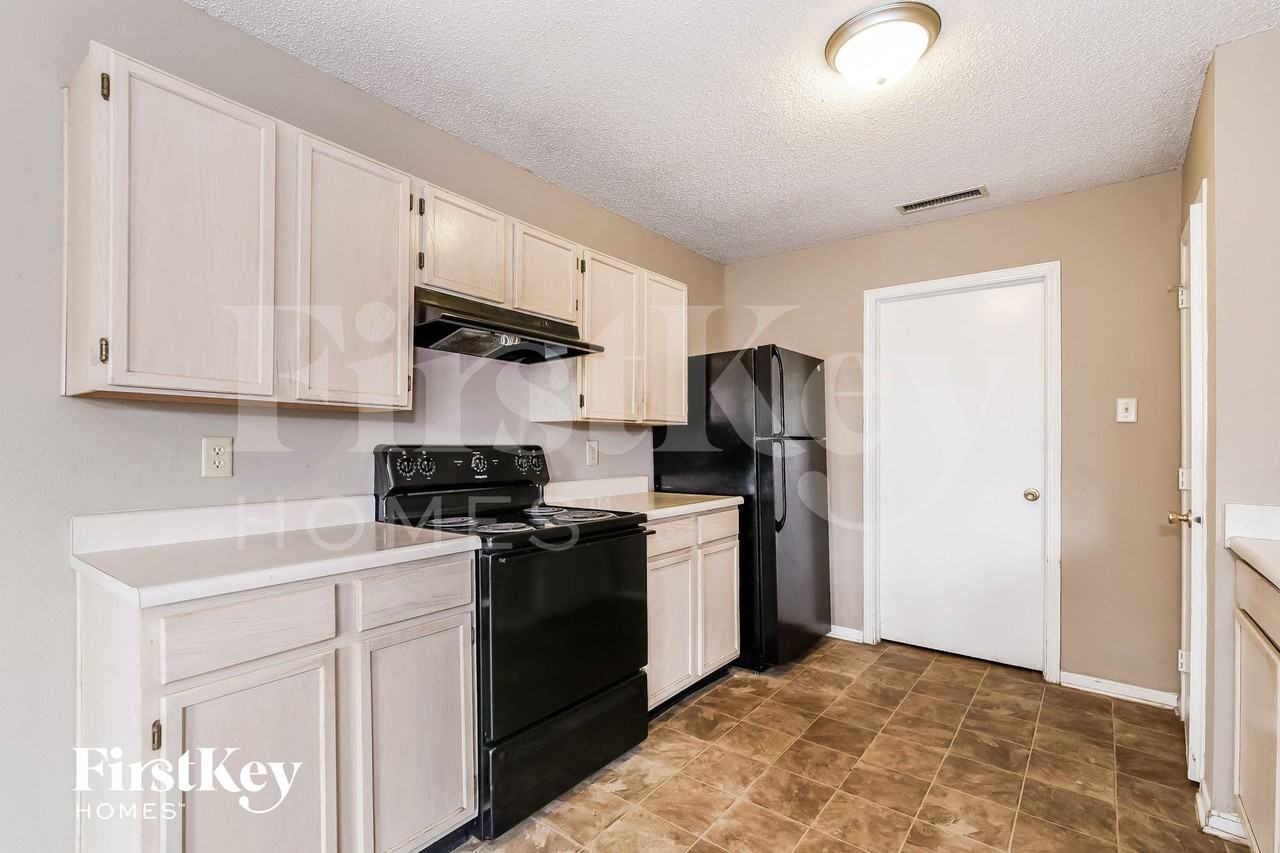 6601 Black Antler Dr - Photo 5 of 14