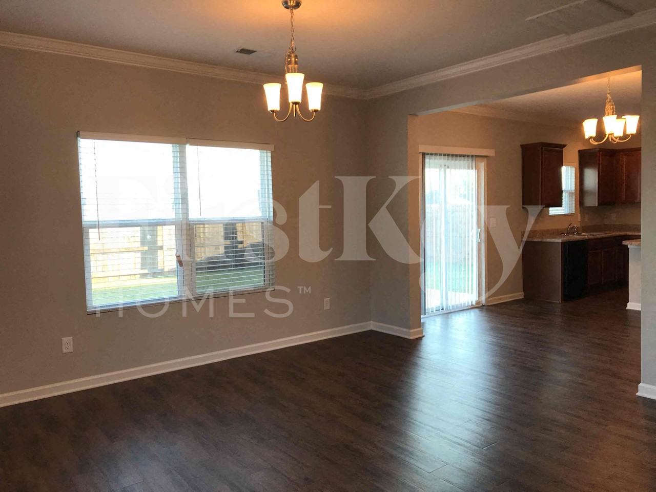 5069 Bella Ct - Photo 5 of 21