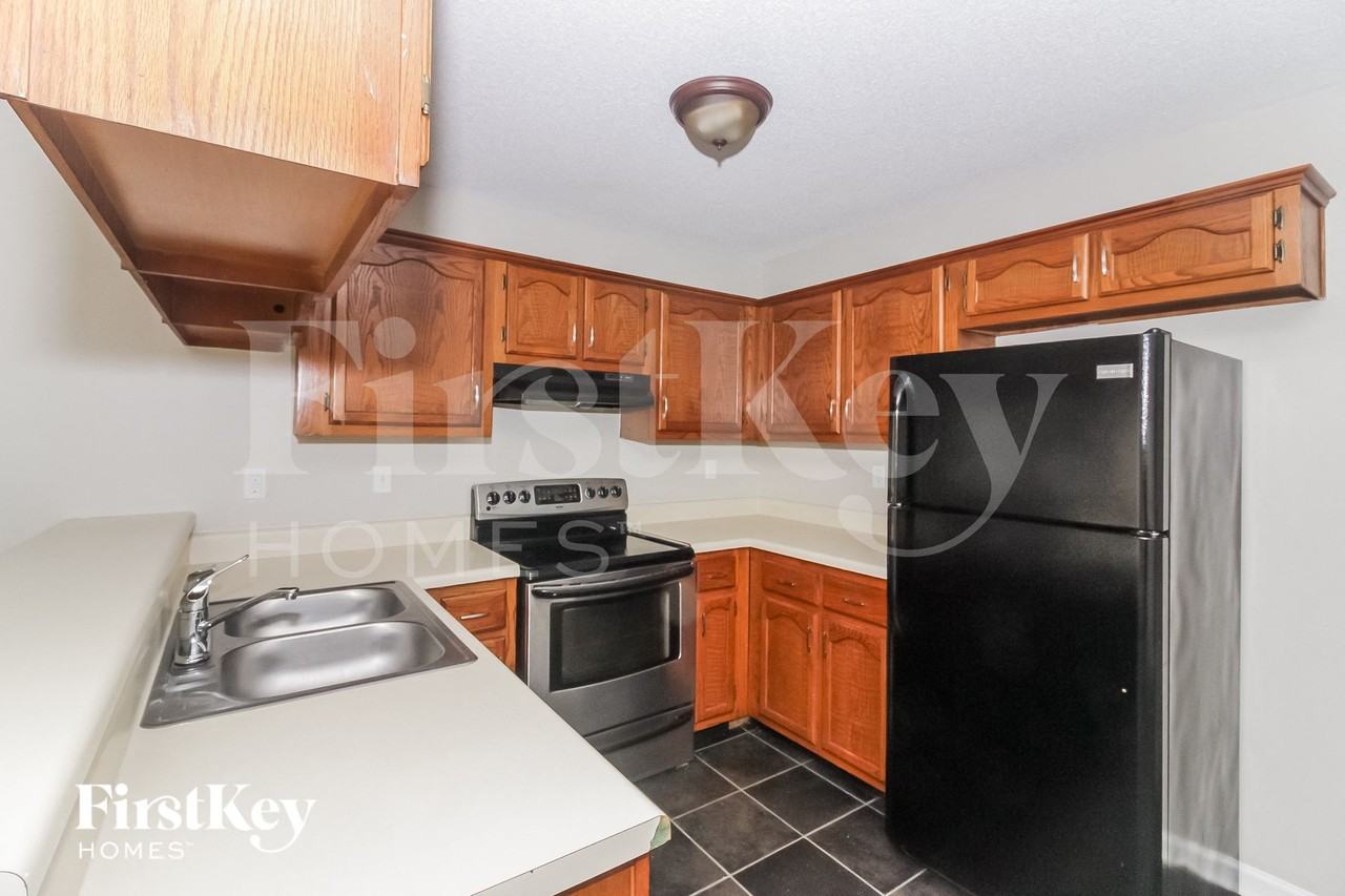 4064 Long Creek Rd - Photo 5 of 15