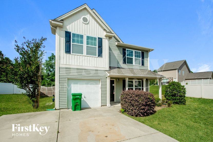 12888 Brandenburg Ln - Photo 3 of 15