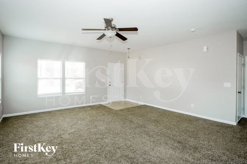 12888 Brandenburg Ln - Photo 5 of 15