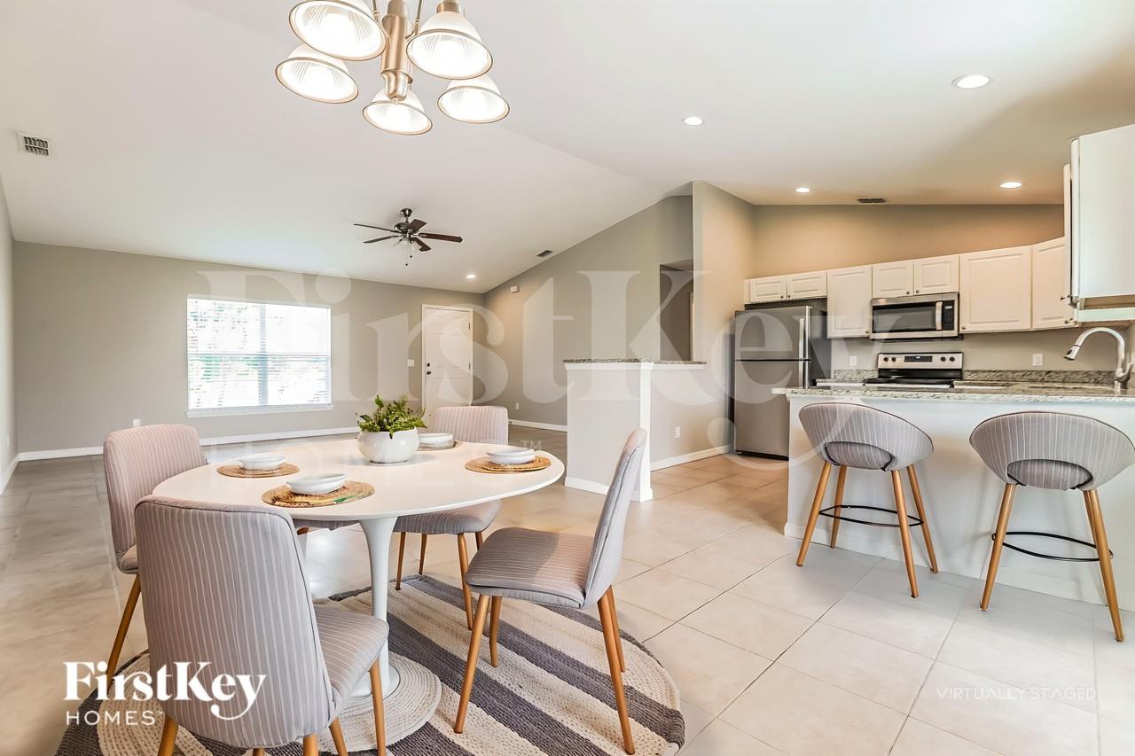 12477 Willmington Blvd - Photo 5 of 18