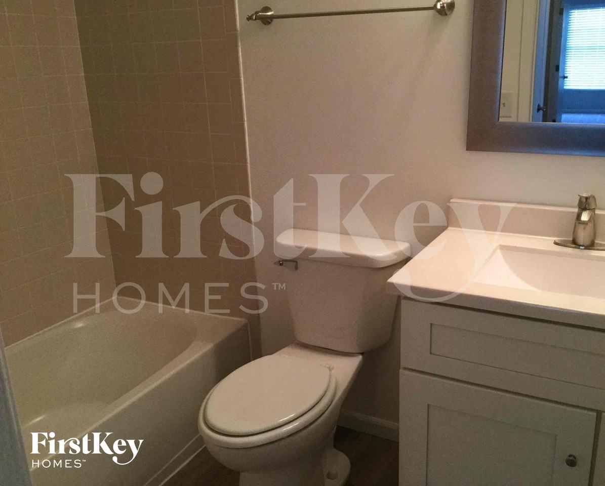 1224 Tannic St - Photo 7 of 13