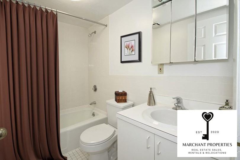 185 Kent St #G - Photo 4 of 6