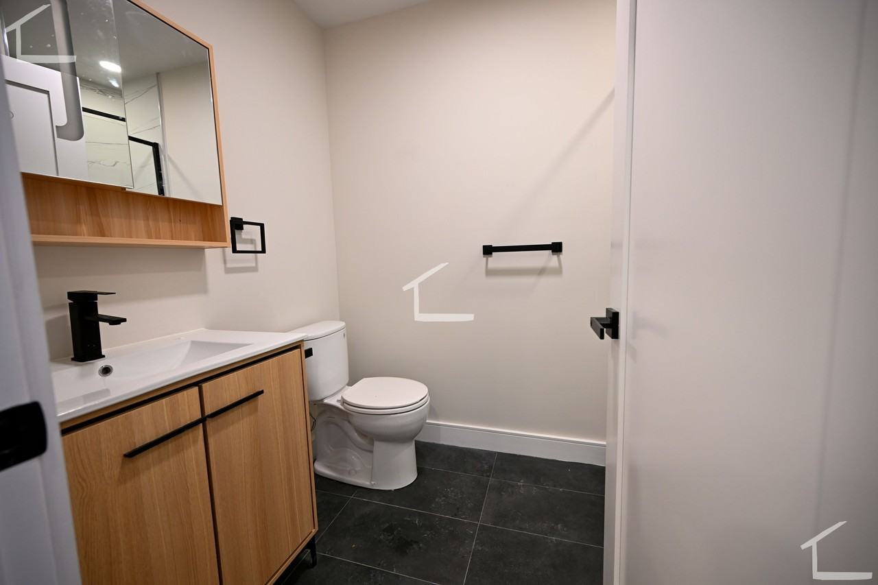 Winchester St #2 - Photo 2 of 13